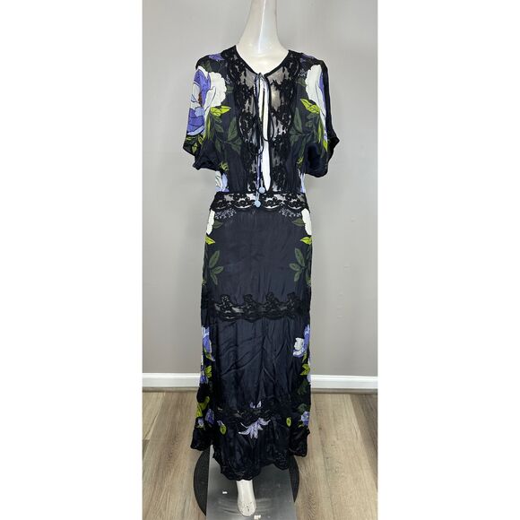 NWT FARM Rio Soft Garden Laces Floral Short Sleeve Maxi Dress Black XL $368 - Picture 3 of 8